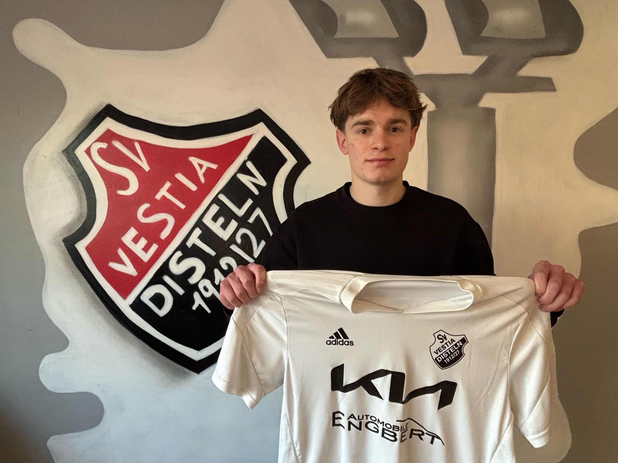 dennis kurtoglu 2025